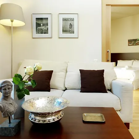 Fewdays Barcelona Apartments Room photo